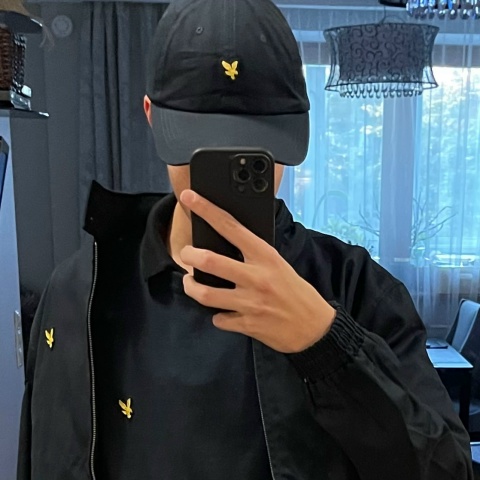 Артемий Оукб